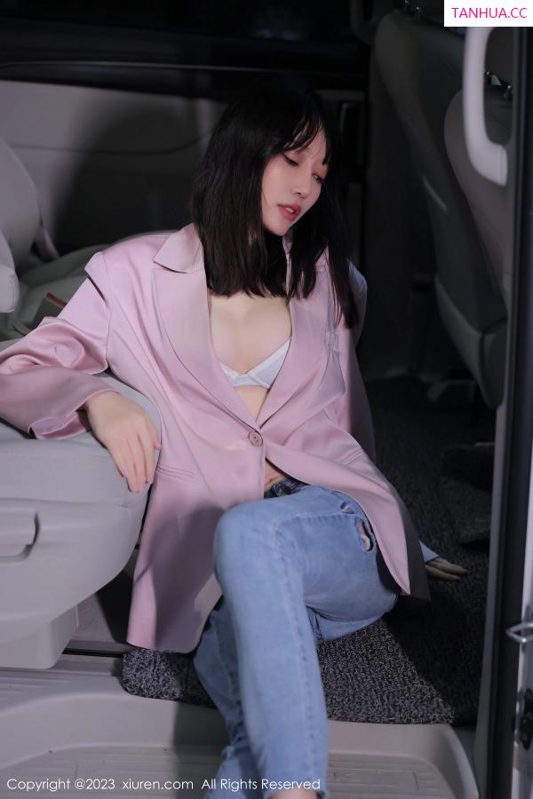 玥儿玥  [XiuRen]高清写真图 2023.03.03 No.6355 玥儿玥er 万宁旅拍第13张图片